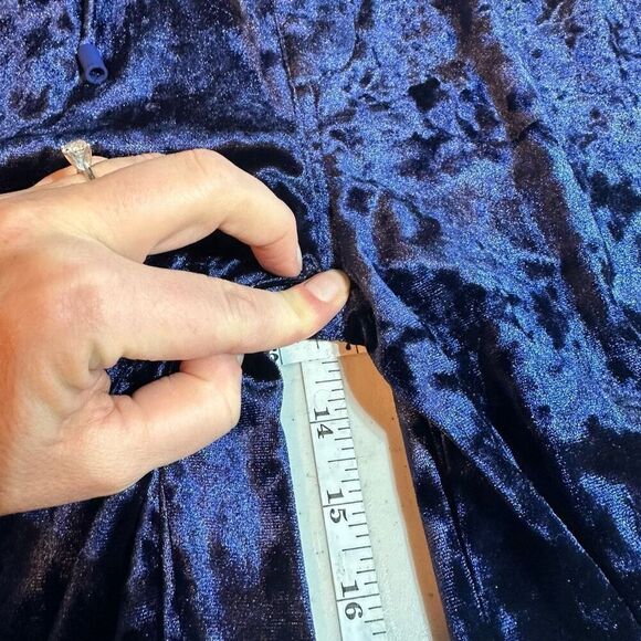 NWT Zara Women’s Blue Velvet High-Rise Straight-Leg Pants Large Dark Romantic - Picture 11 of 11